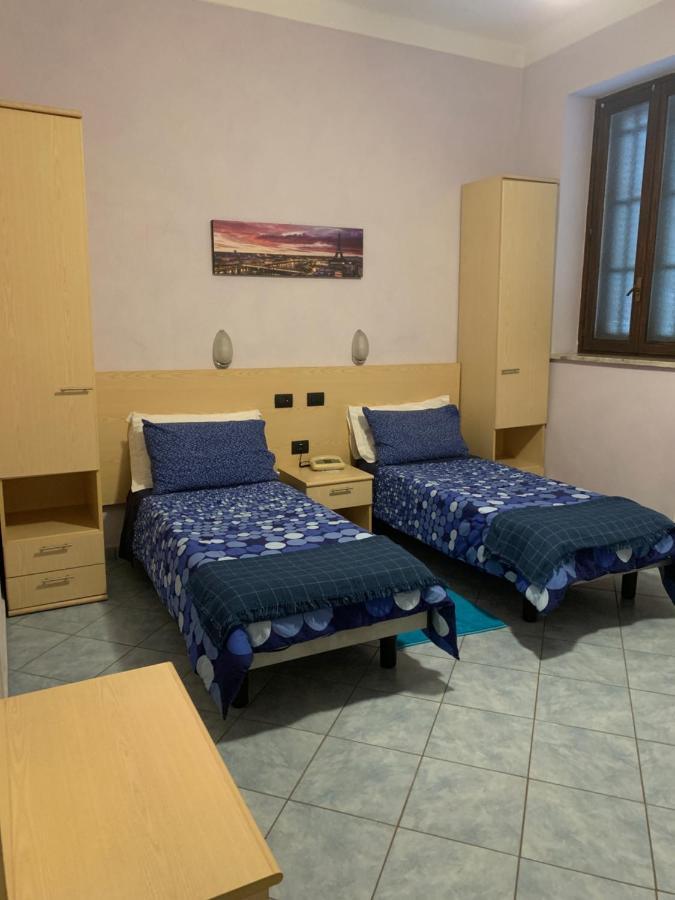 אינוורונו Albergo Ristorante Brera מראה חיצוני תמונה